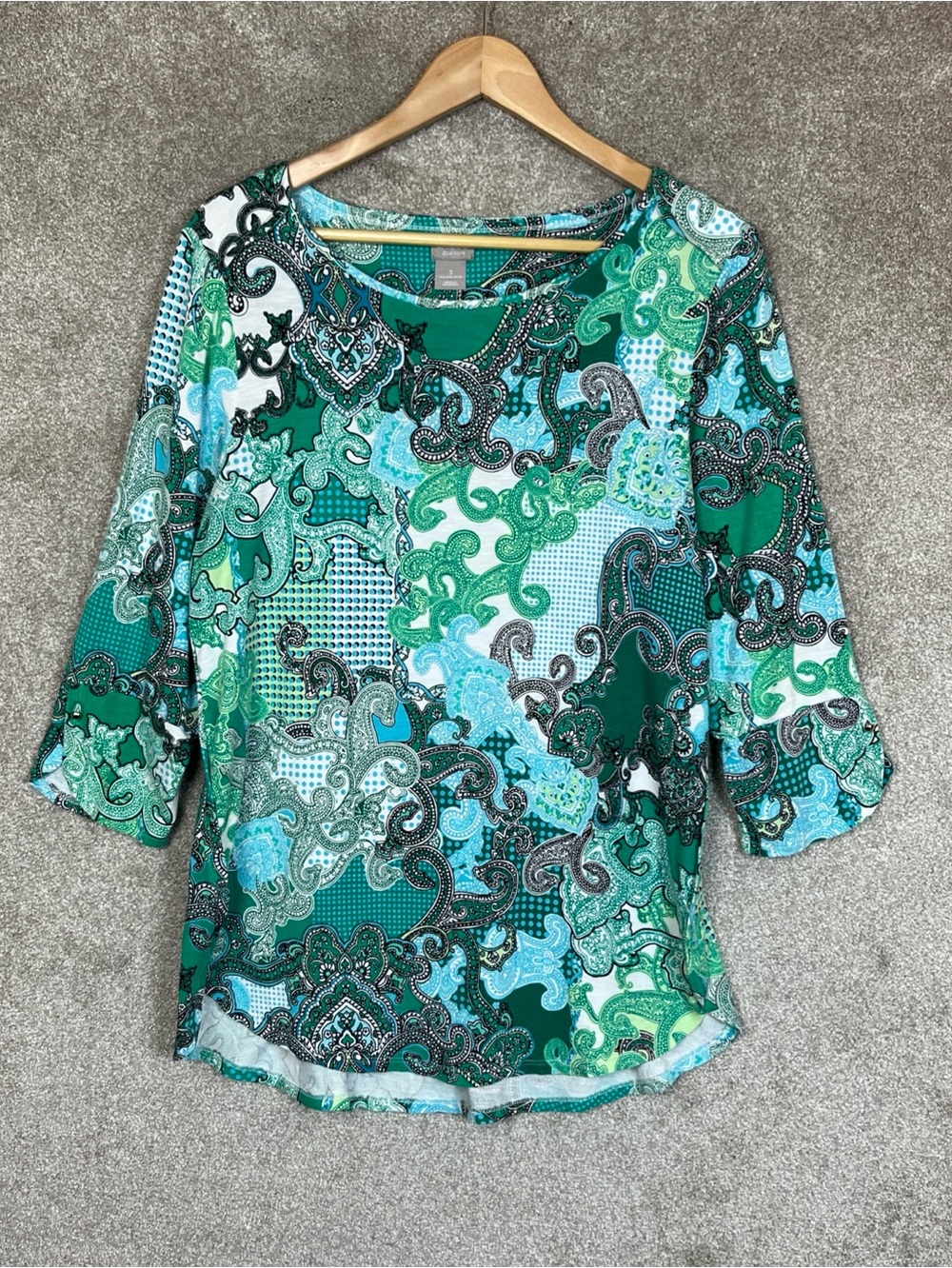 Chico's Zenergy Tunic Womens 3 Green Paisley Stretch 3/4 Sleeve Pullover- 5182